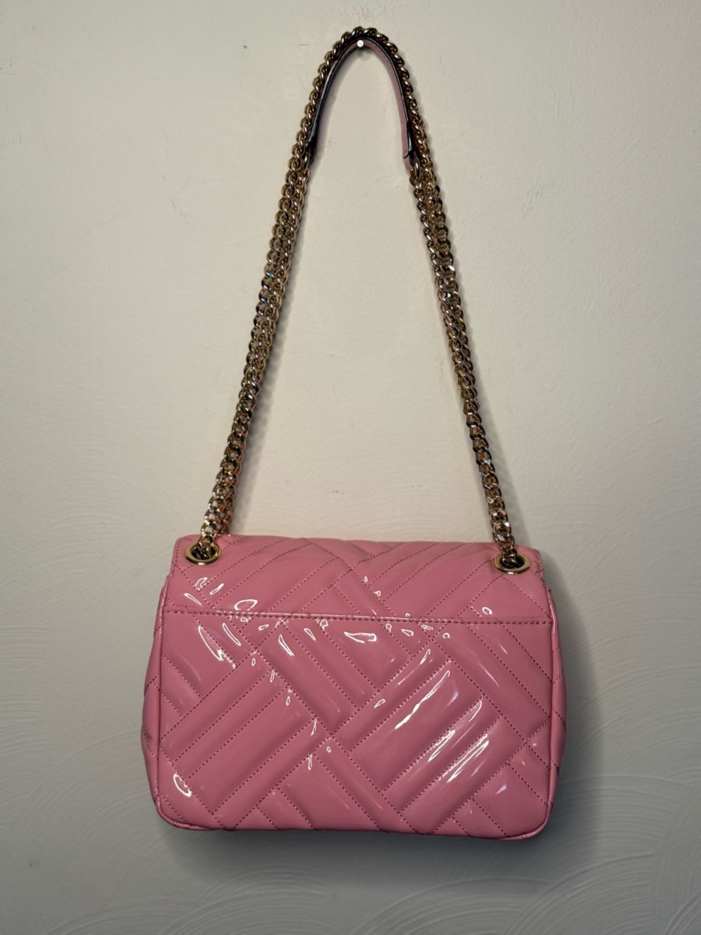 Michael Kors Peyton Quilted Patent Shoulder Bag with Gold Hardware - Picture 2 of 10